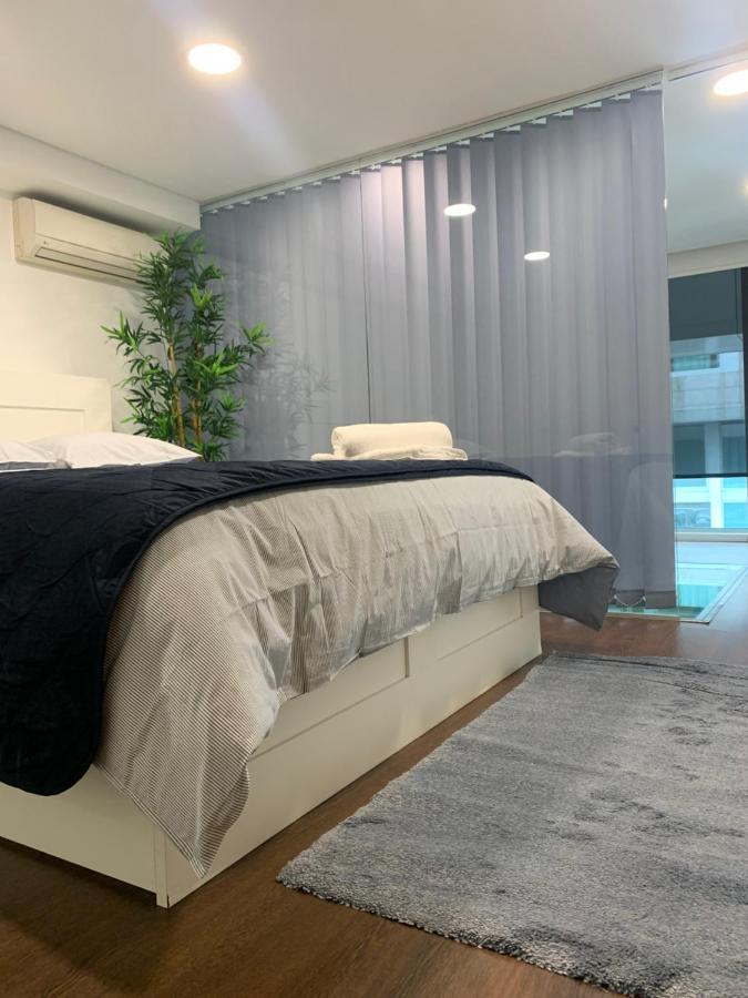 Oikos 77 Apartment Авиеро Екстериор снимка