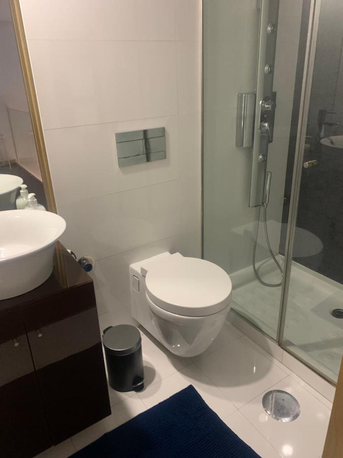 Oikos 77 Apartment Авиеро Екстериор снимка